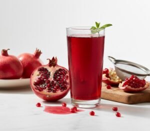 Healthy Drinks for Glowing Skin – 10 Natural Recipes & Tips 18 Pomegranate juice