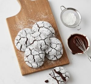 chocolate crinkle cookie